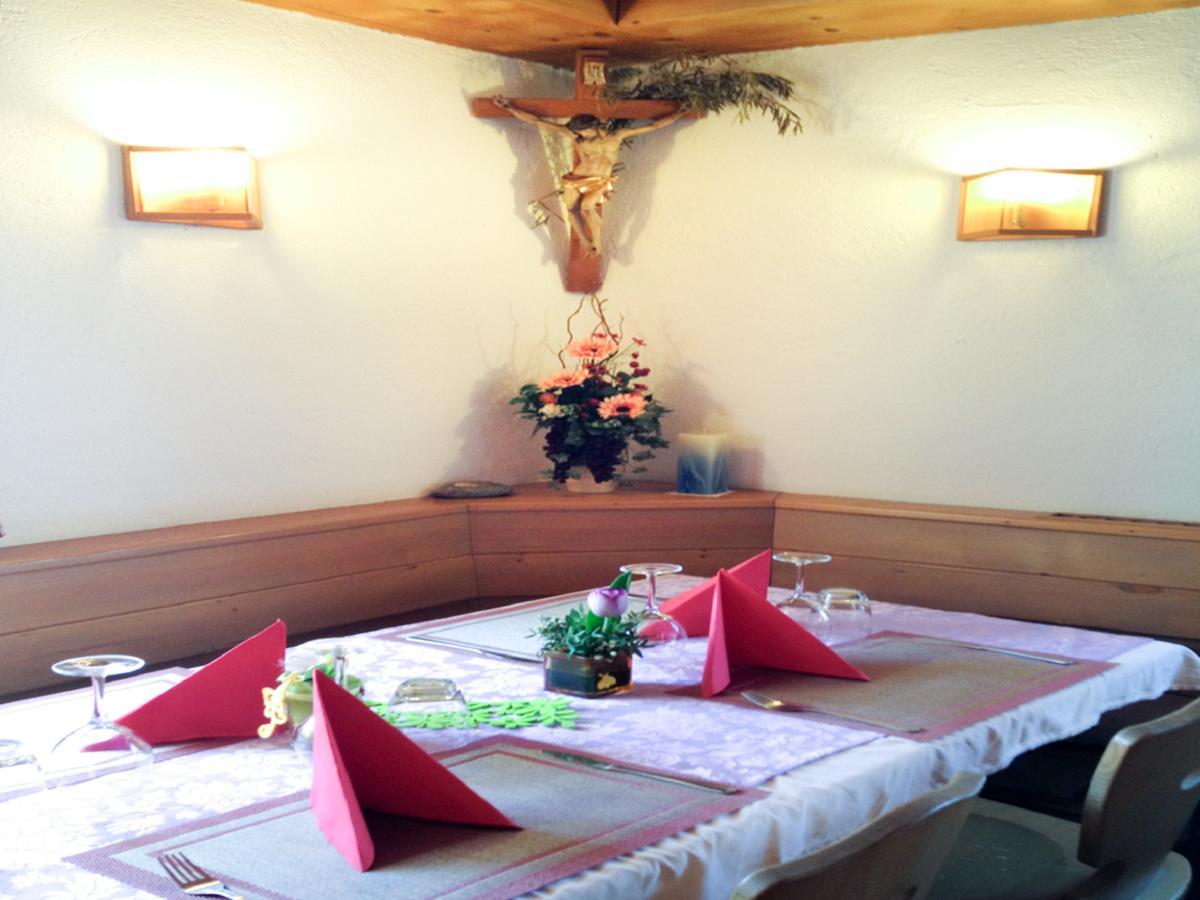 Hotel Zur Kirche Magre all' Adige Exterior foto